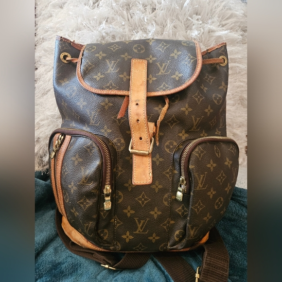 Louis Vuitton Bosphore Monogram Backpack - Picture 1 of 16